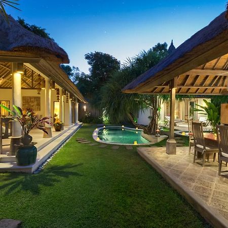 Villa Tirta Naga Bali Seminyak Eksteriør billede