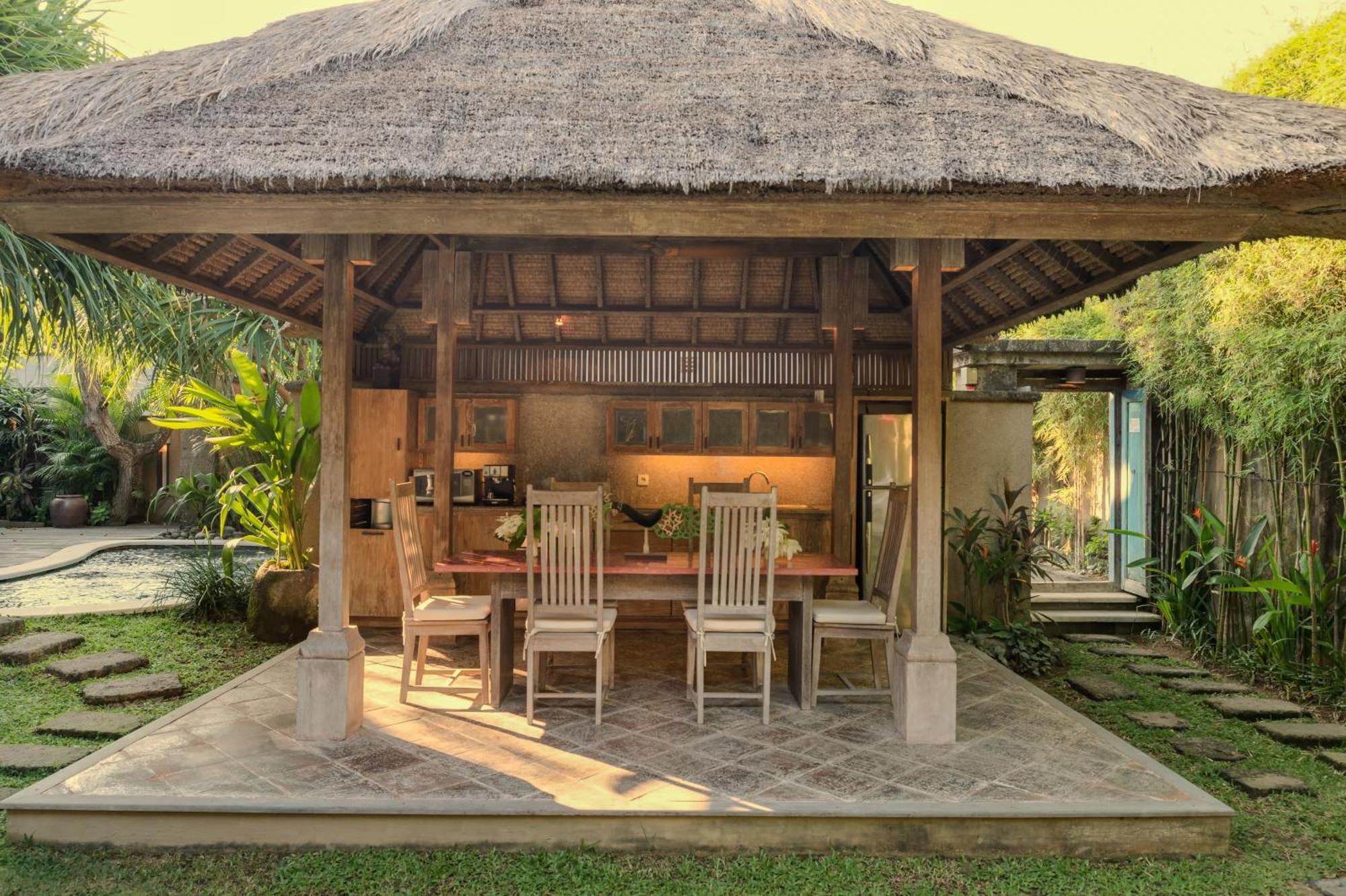 Villa Tirta Naga Bali Seminyak Eksteriør billede